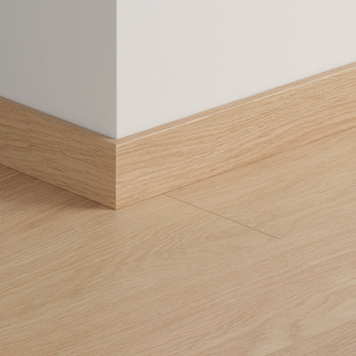 Перваз MDF Quickstep 915 Дъб бял лакиран 58x12мм QSSK00915 2.40м