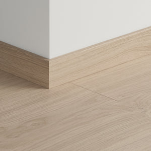Перваз MDF Quickstep 1304 Дъб лакиран светлосив QSSK01304 58x12мм, 2.40м