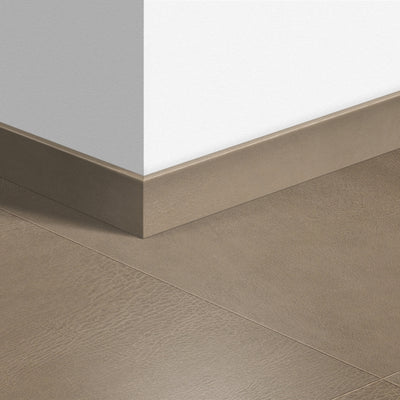 Перваз MDF Quickstep 1402 Плочка тъмна кожа 58x12мм QSSK01402 2.40м