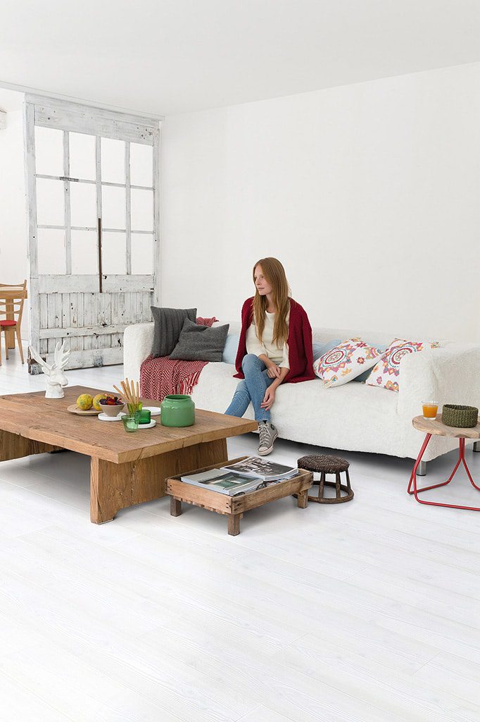 Ламиниран паркет QuickStep №IMU1859 Бели дъски 12мм / 33 клас 4V