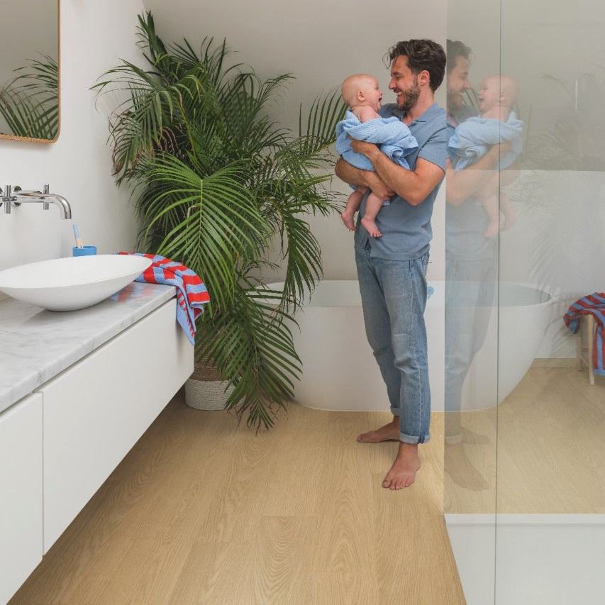 Водоустойчива настилка QuickStep №40278 Дъб Джинджифил 4+1мм / 33 клас 4V