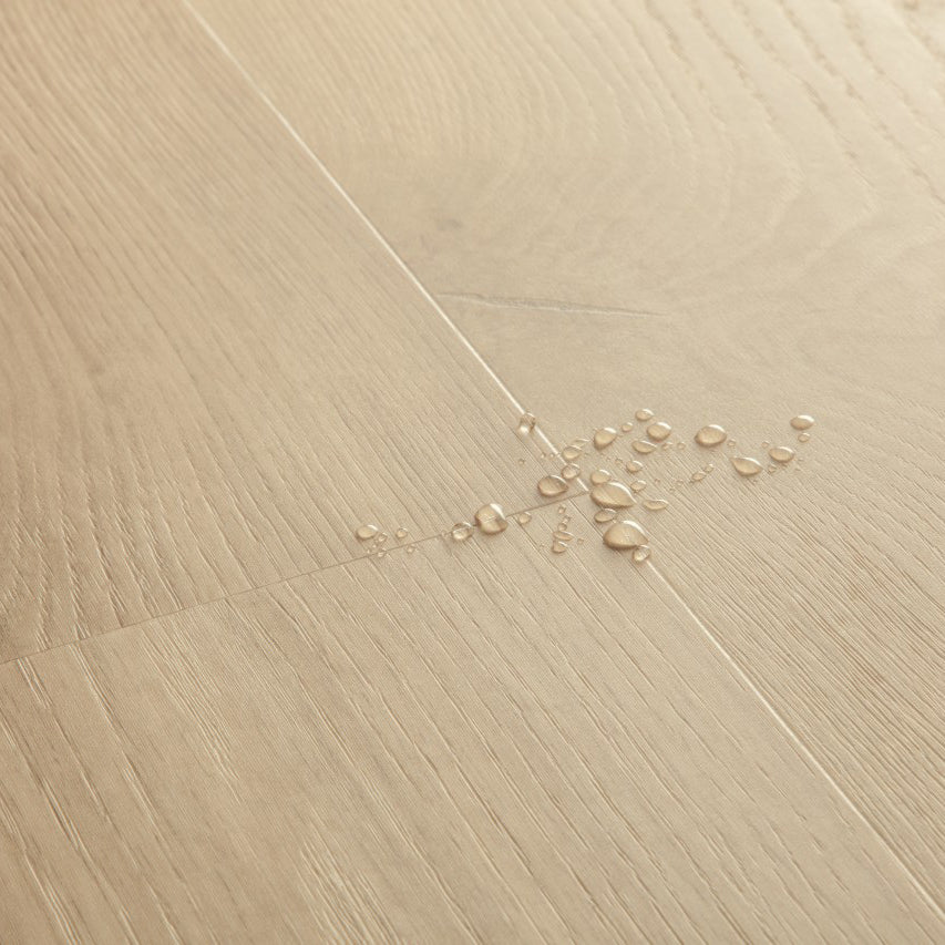 Водоустойчива настилка QuickStep №40322 Дъб Крайбрежен пясък 4мм / 33 клас 4V