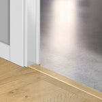 Лайстна PVC Incizo 40018 Дъб Дрифт бежов QSVINCP40018 2.00м