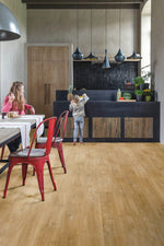 Водоустойчива настилка QuickStep №40039 Дъб Каньон 4+1мм / 33 клас 4V