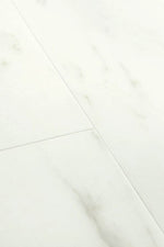 Водоустойчива настилка QuickStep №40136 Бял мрамор Карара 4мм / 33 клас 4V