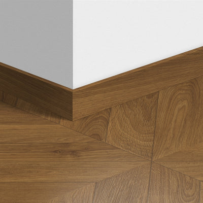 Перваз MDF Quickstep 4162 Дъб Шеврон кафяв 58x12мм QSSK04162 2.40м