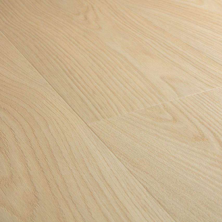 Водоустойчива настилка QuickStep №40277 Дъб Масло 4+1мм / 33 клас 4V