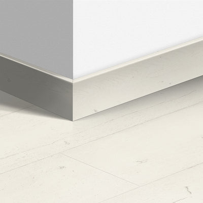 Перваз MDF Quickstep 4753 Дъб бял боядисан 77x14мм QSPSKR04753 2.40м