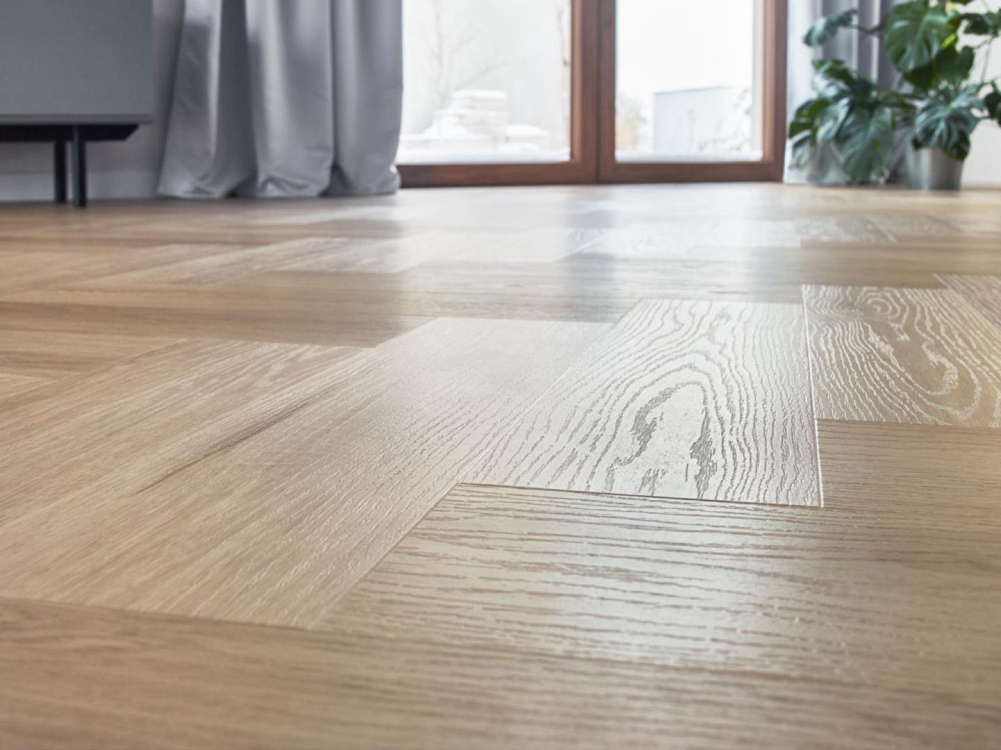 Водоустойчива настилка Amaron Herringbone №159 Дъб Уембли 5мм / 33 клас 4V