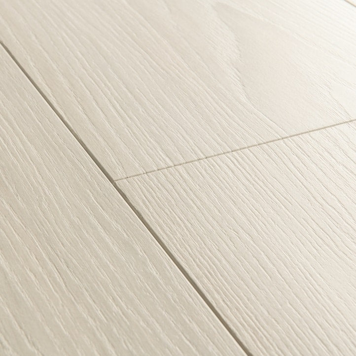 Ламиниран паркет QuickStep №SIG4757 Дъб премиум бял 9мм / 32 клас 4V
