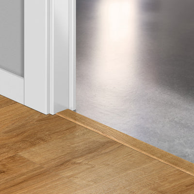 Лайстна PVC Incizo 40088 Дъб есен меден QSVINCP40088 2.00м