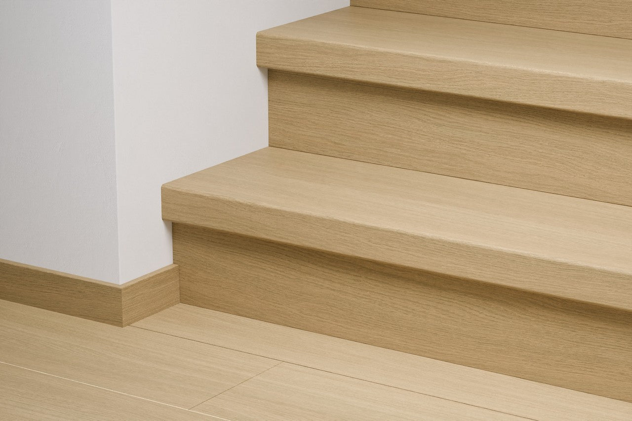 Стъпала Quickstep 4750 Beige varnished oak QSSTRBSIG04750