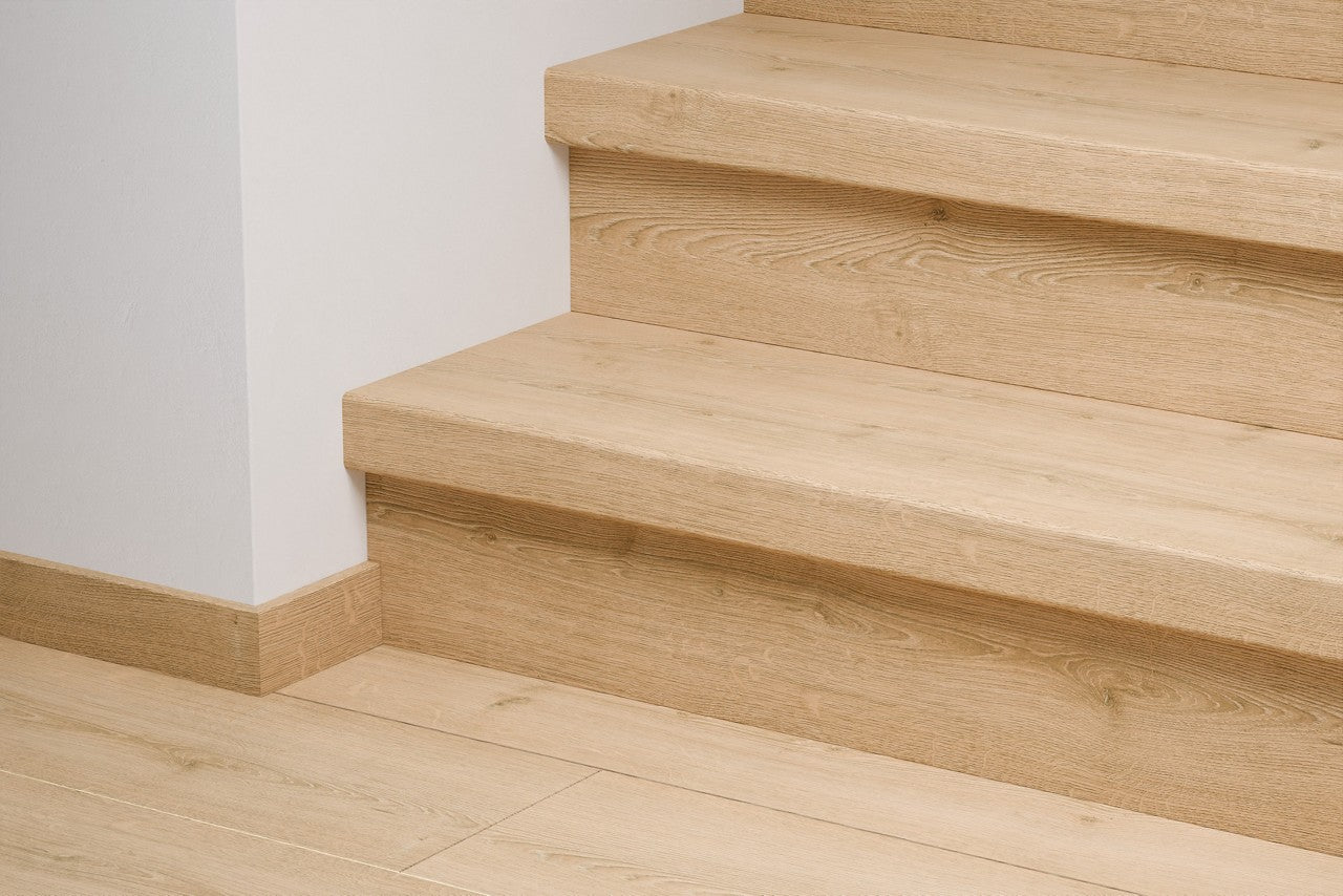 Стъпала Quickstep 4763 Brushed oak natural QSSTRBSIG04763