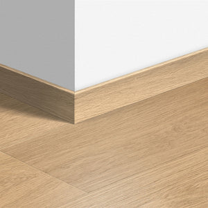 Перваз MDF Quickstep 1283 Дъб бял лакиран QSSK01283 58x12мм, 2.40м