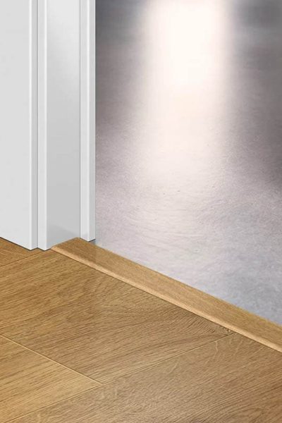 Лайстна MDF Incizo 1662 Дъб Кеймбридж натурален QSINCP01662 2.15м