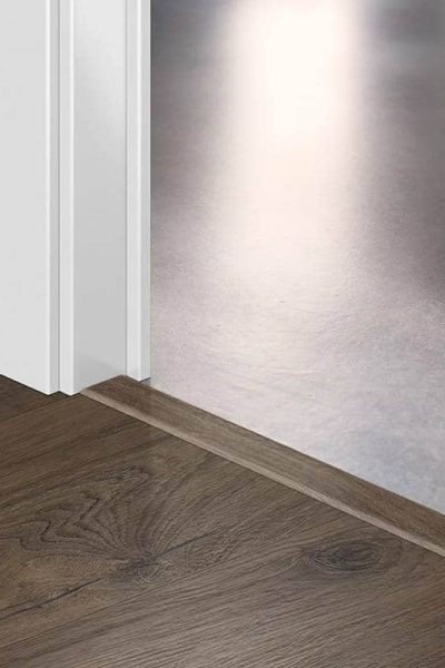 Лайстна MDF Incizo 1849 Дъб класик кафяв QSINCP01849 2.15м