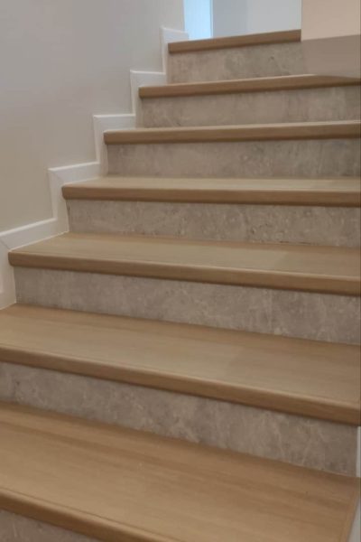 Стъпала с ламииран паркет Quicstep 4750