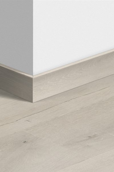 Перваз MDF Quickstep 4748 Дъб Софт патиниран 58x12мм QSSK04748 2.40м