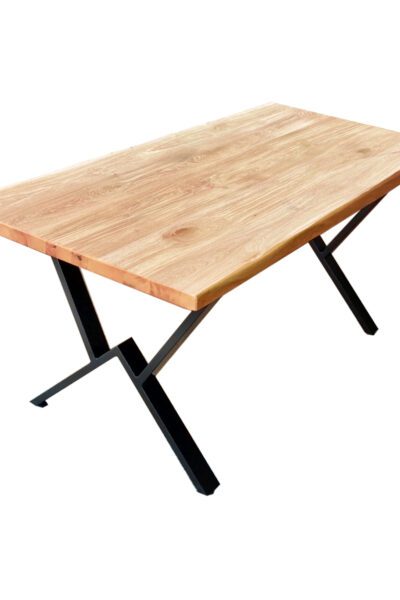 Трапезна маса от масивен дъб с метални крака