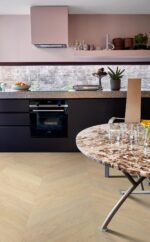 Винилова настилка Kährs Sensation LTCHW2502-145 Фюжън Шеврон 6мм / 34 клас - Image 4