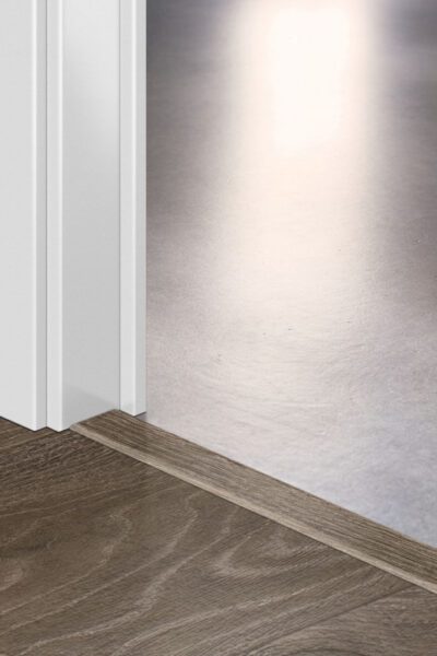 Лайстна MDF Incizo 3548 Дъб горски кафяв QSINCP03548 2.15м