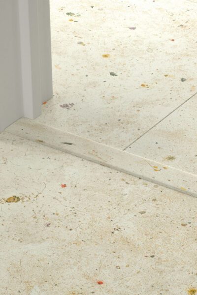 Лайстна MDF Incizo 5494 Ботанически бетон QSINCP05494 2.15м