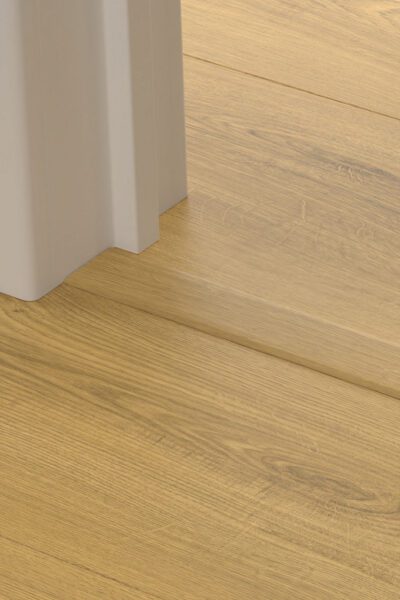 Лайстна MDF Incizo 5787 Дъб класически светъл QSINCP05787 2.15м