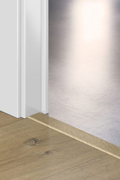 Лайстна MDF Incizo 1856 Дъб мек медиум QSINCP01856 2.15м