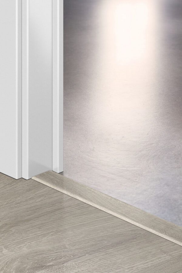 Лайстна MDF Incizo 3580 Дъб Нюкасъл  QSINCP03580 сив 2.15м